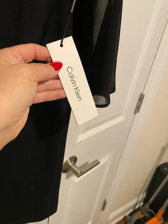 Calvin Klein Black Long-Sleeve Shift Dress with Bell Cuffs Perfect LBD - Picture 5 of 6